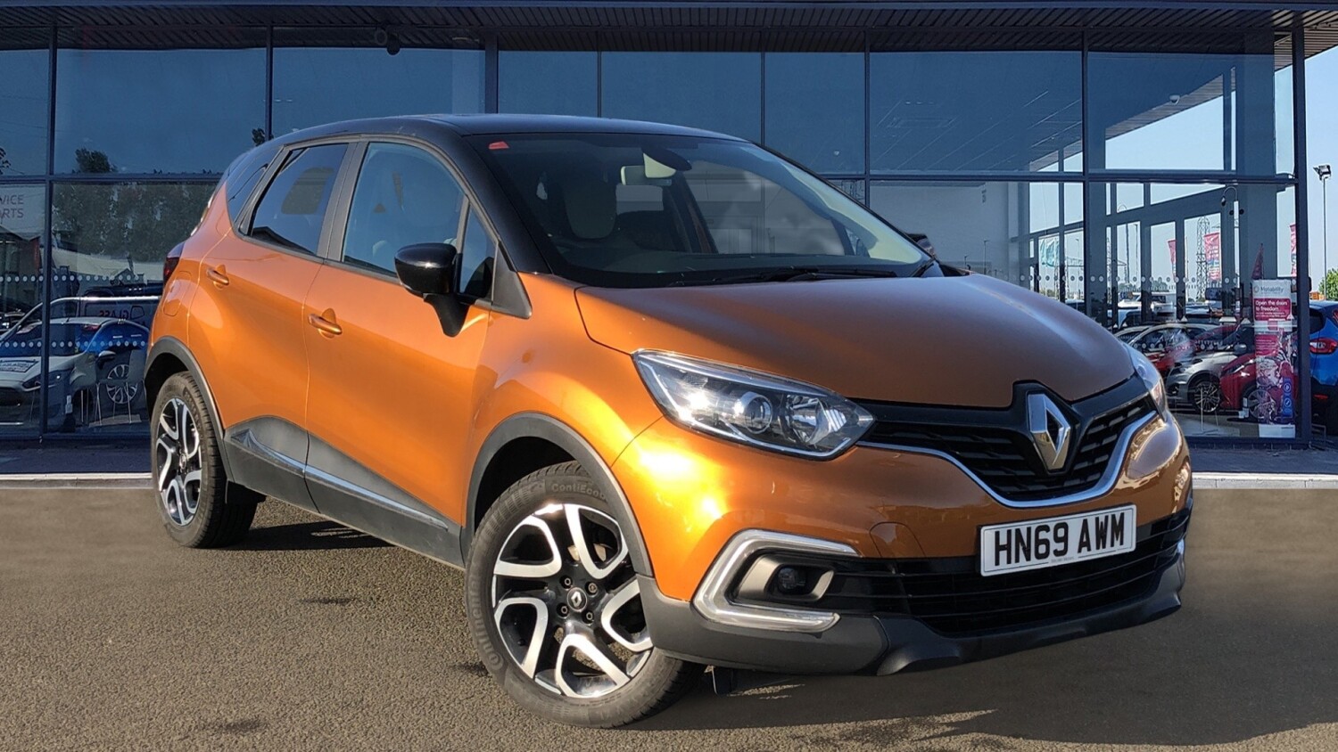 Used Renault Captur 09 Tce 90 Iconic 5dr Petrol Hatchback For Sale